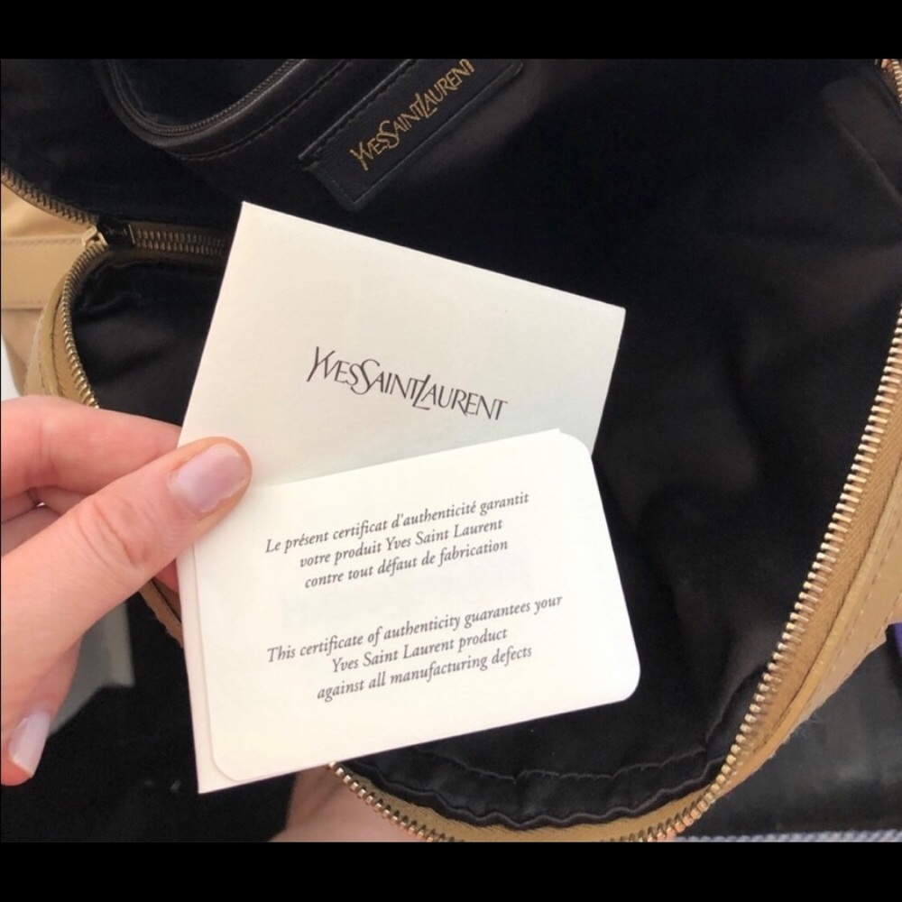 Authentic YSL Yves Saint Laurent Muse Purse - Picture 7 of 16